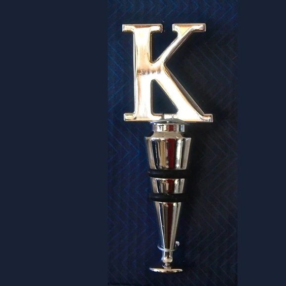 STOREHOUSE ENTERTAIN ALPHABET K WINE STOPPER - Picture 2 of 3